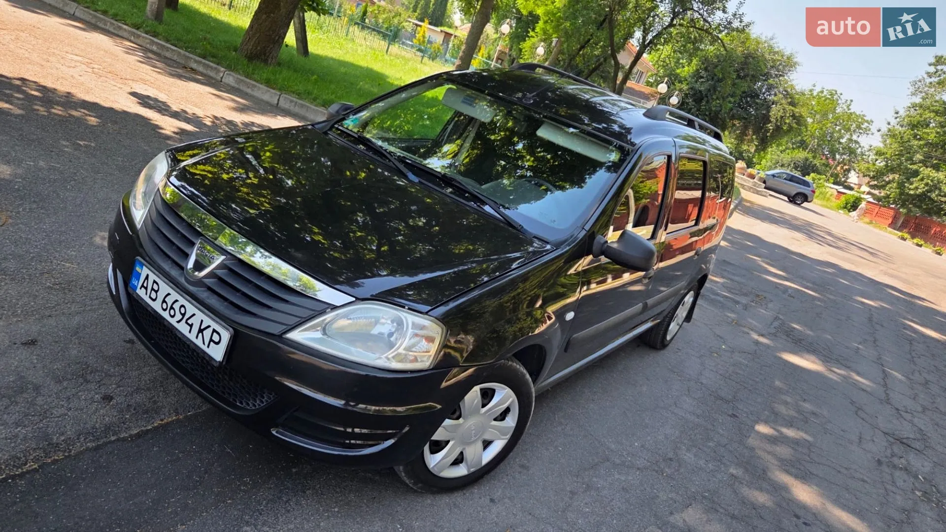 2012 Dacia Logan - мініатюра 3