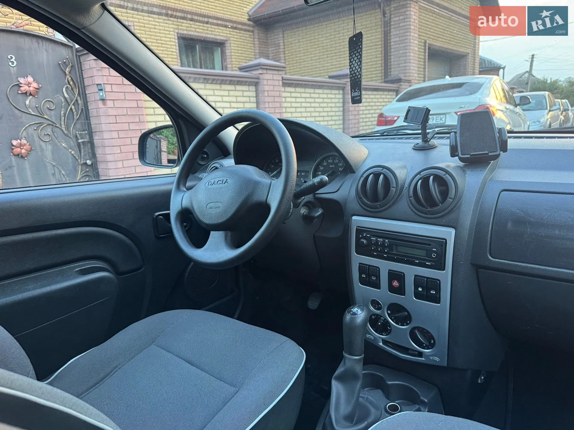 2011 Dacia Logan - мініатюра 38