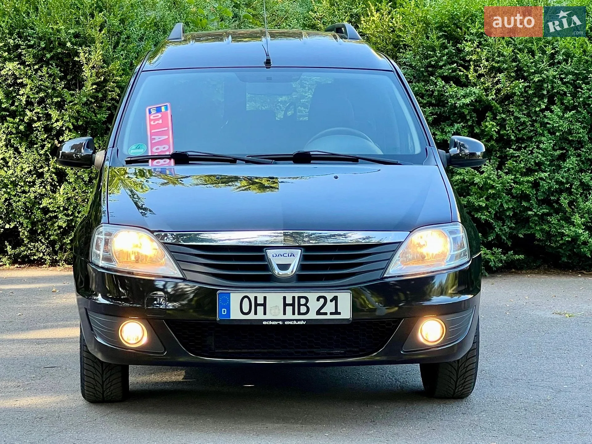 2011 Dacia Logan - мініатюра 2
