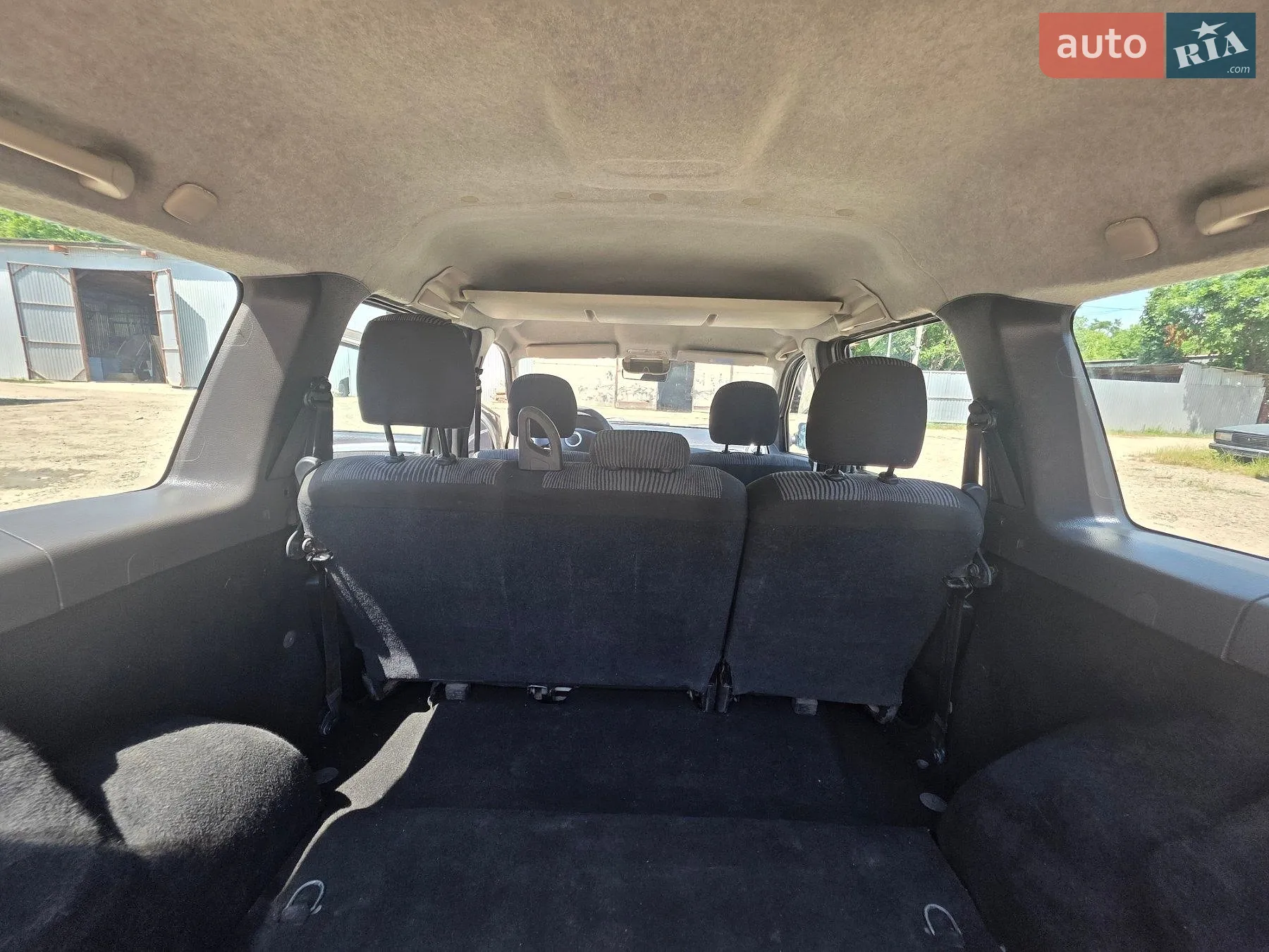 2011 Dacia Logan - мініатюра 8