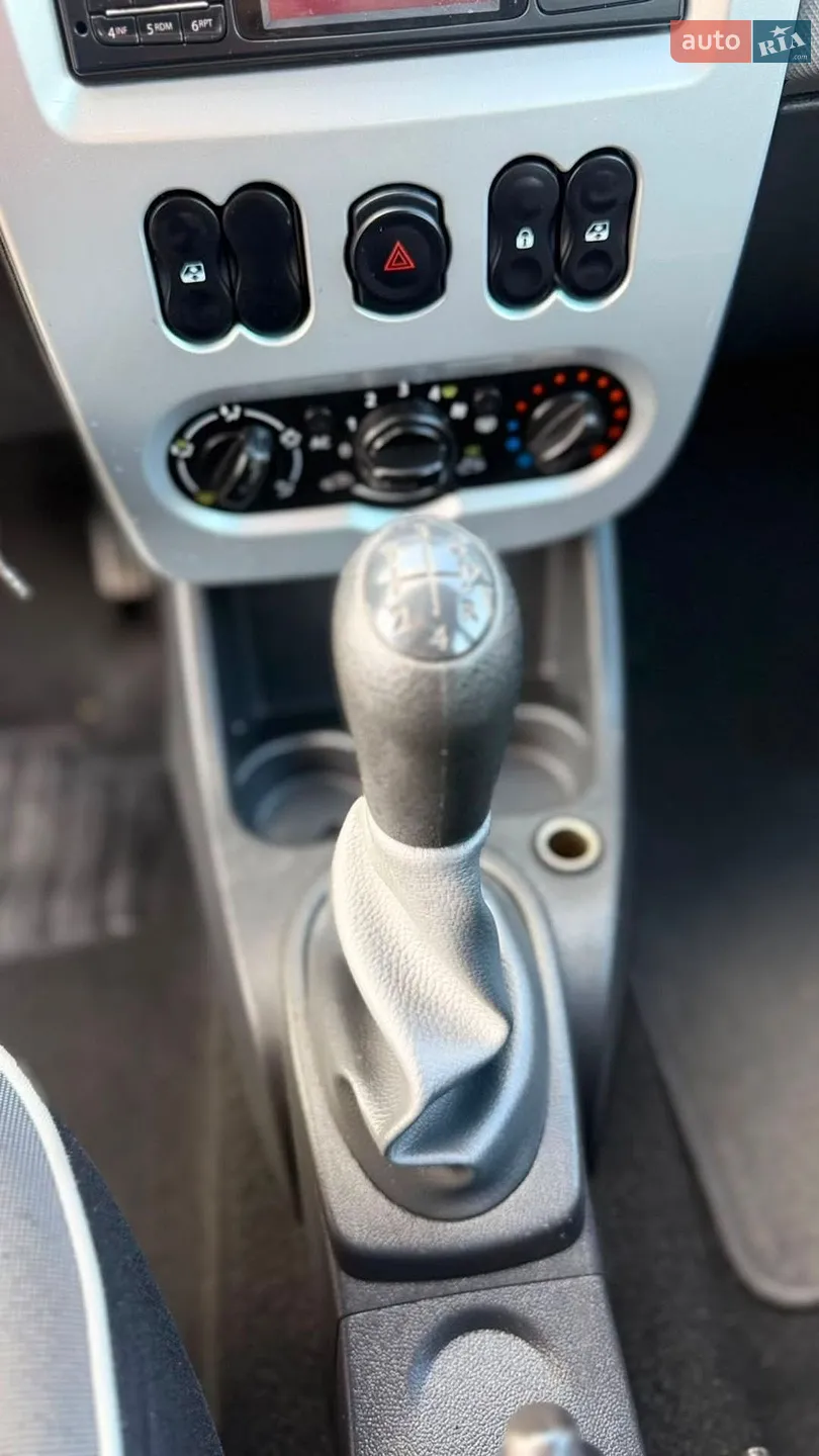 2012 Dacia Logan - мініатюра 25