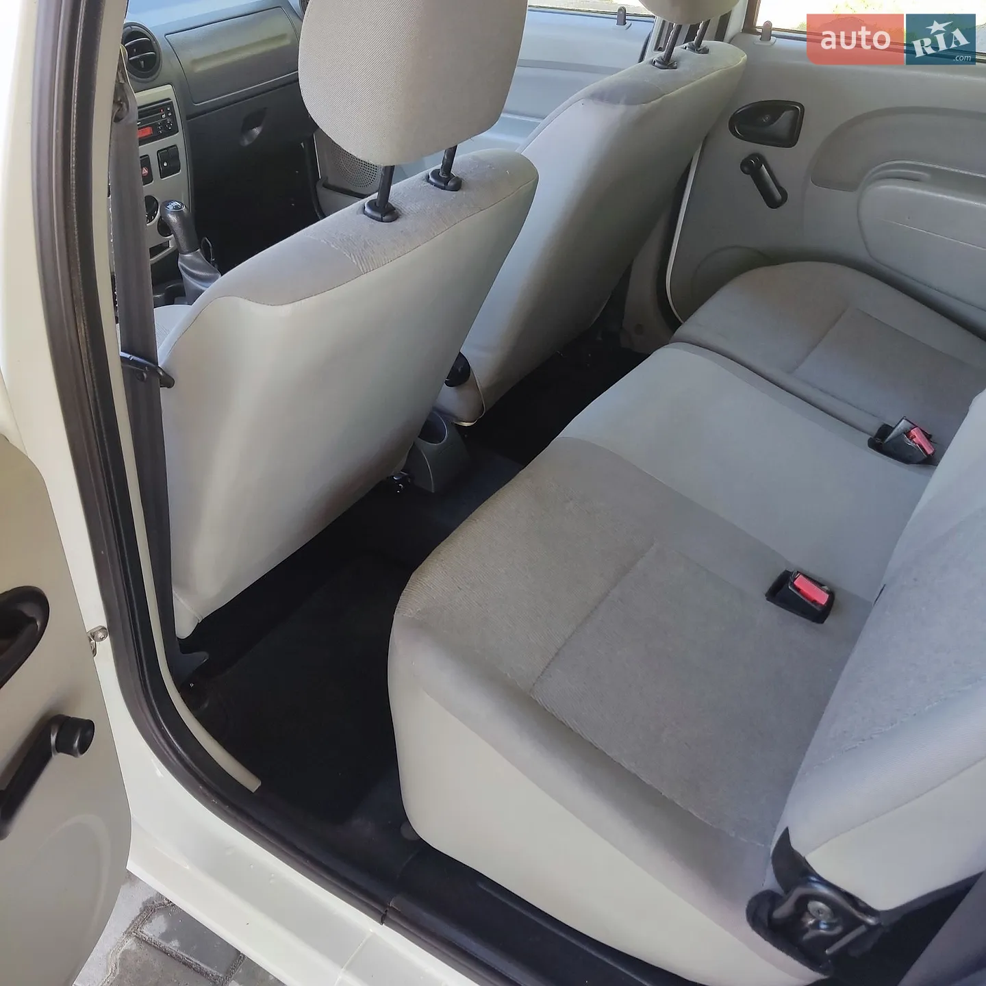2011 Dacia Logan - мініатюра 10