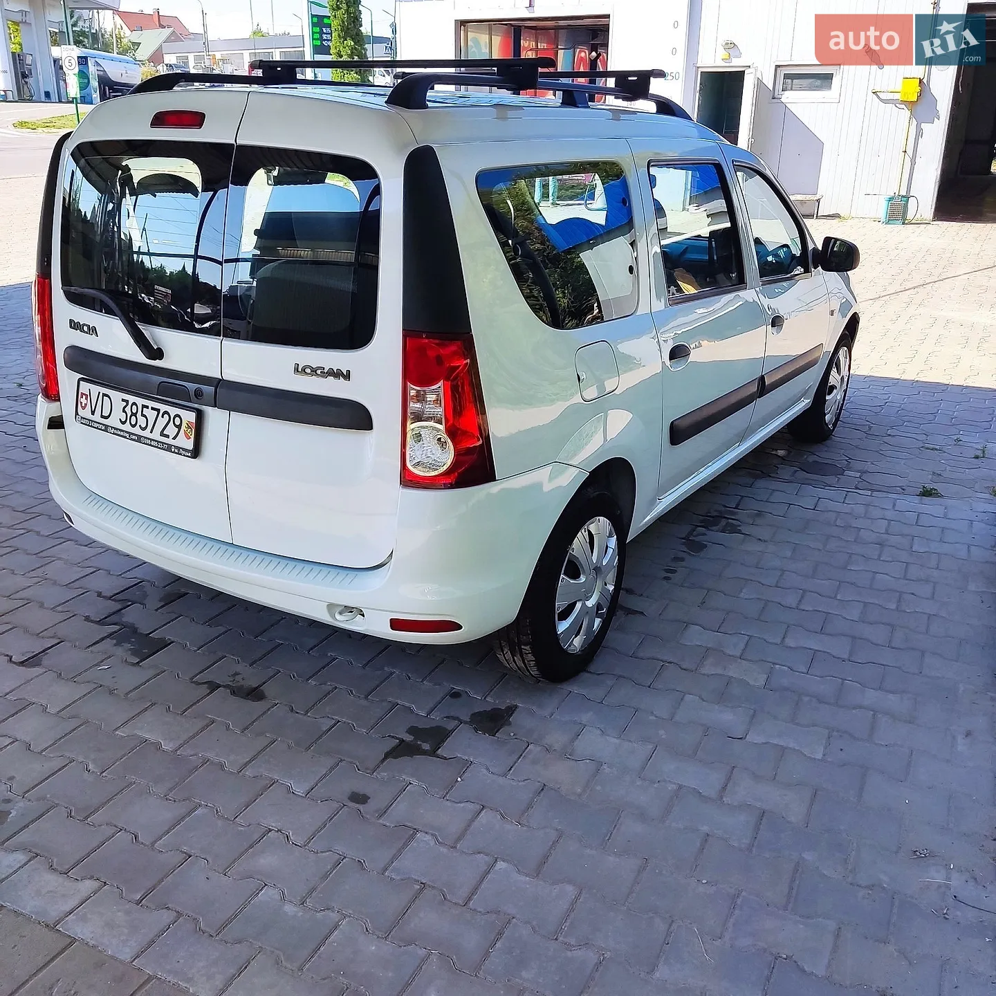 2011 Dacia Logan - мініатюра 6