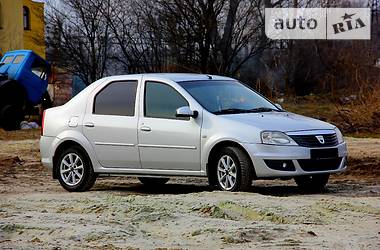 Седан Dacia Logan 2008 в Львове