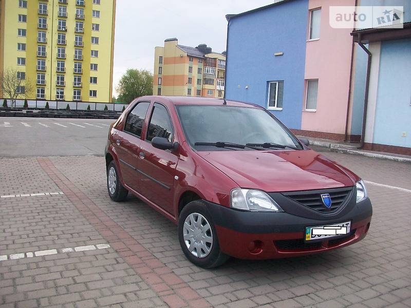 Седан Dacia Logan 2006 в Ивано-Франковске