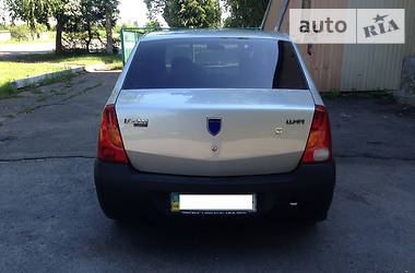 Седан Dacia Logan 2006 в Черкассах