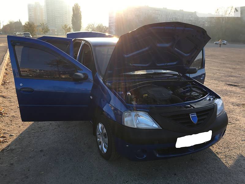 Седан Dacia Logan 2006 в Харькове