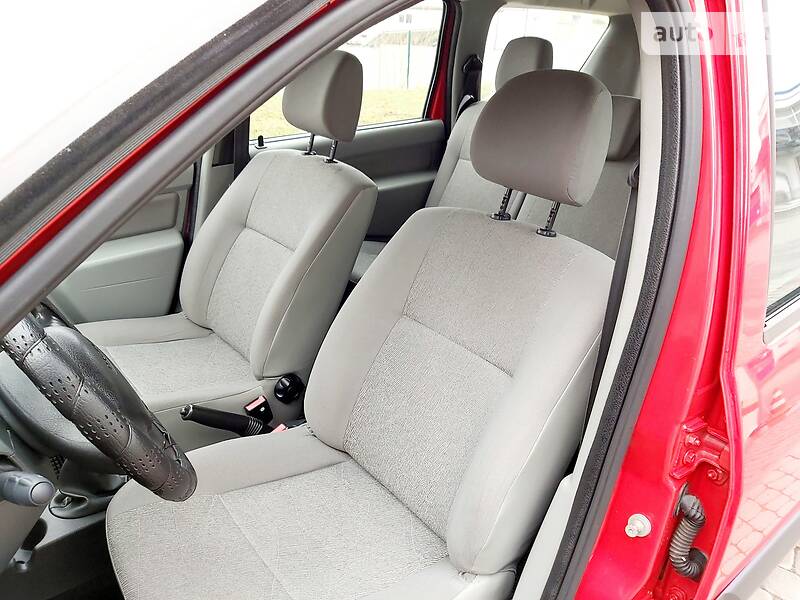 Універсал Dacia Logan 2010 в Івано-Франківську