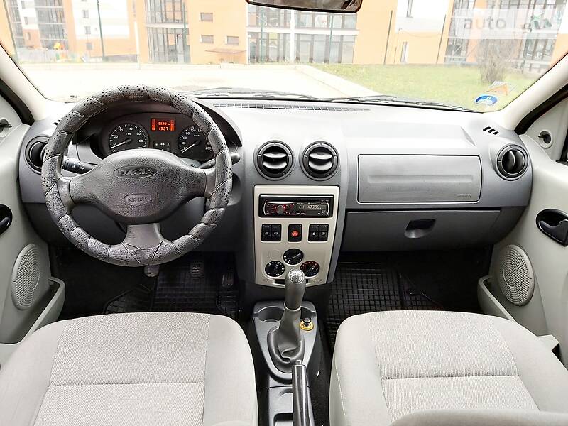 Універсал Dacia Logan 2010 в Івано-Франківську