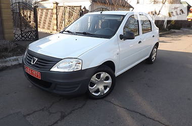 Седан Dacia Logan 2012 в 