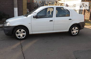 Седан Dacia Logan 2012 в 