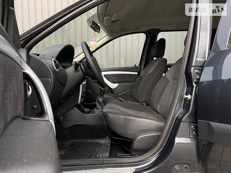 Универсал Dacia Logan 2009 в Дрогобыче