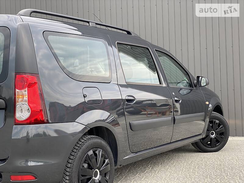 Универсал Dacia Logan 2009 в Дрогобыче