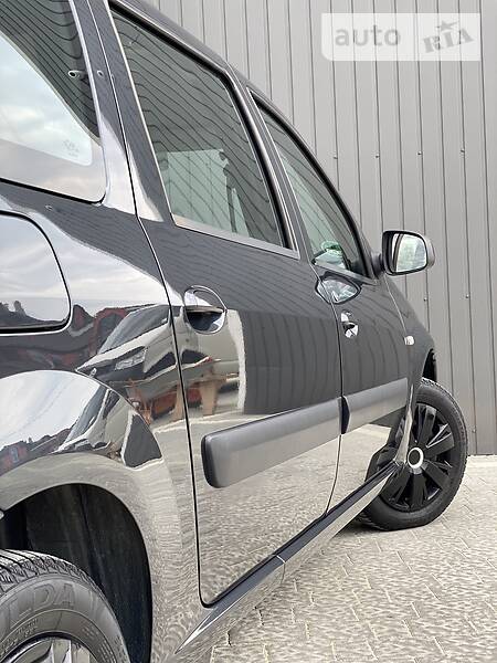 Универсал Dacia Logan 2009 в Дрогобыче