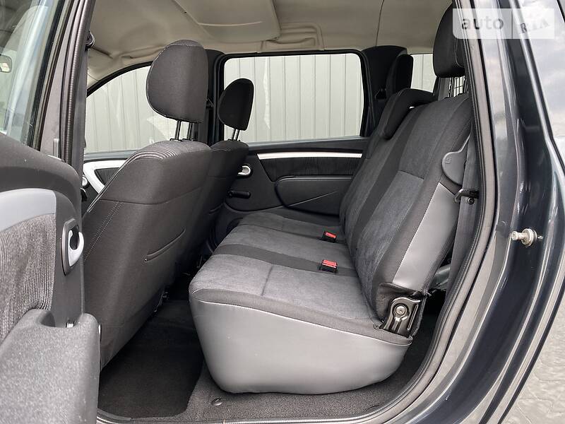 Универсал Dacia Logan 2009 в Дрогобыче