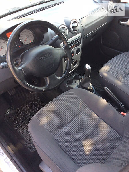 Седан Dacia Logan 2007 в Києві фото 11 Седан Dacia Logan 2007 в Києві