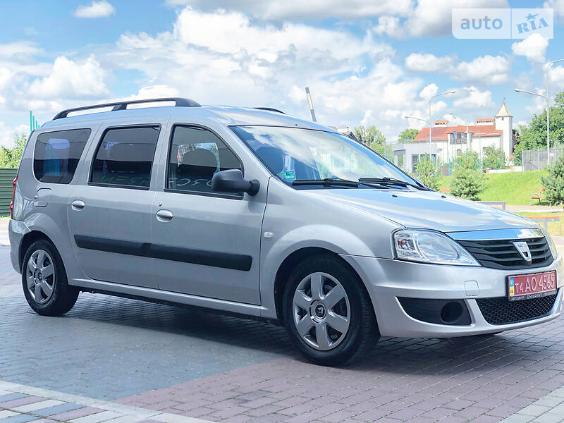 Универсал Dacia Logan 2009 в 