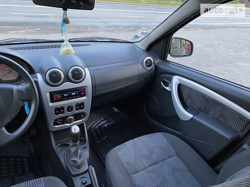 Універсал Dacia Logan 2012 в Тернополі
