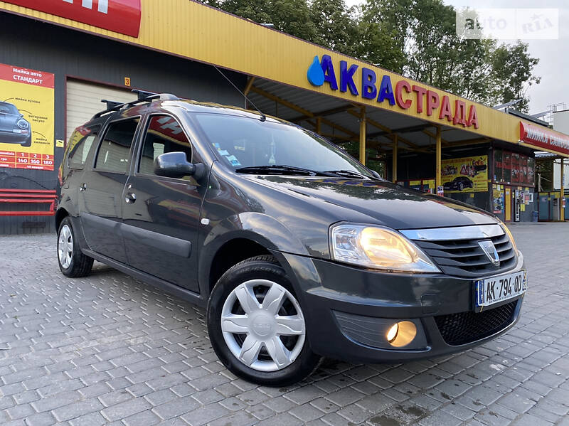 Універсал Dacia Logan 2012 в Тернополі