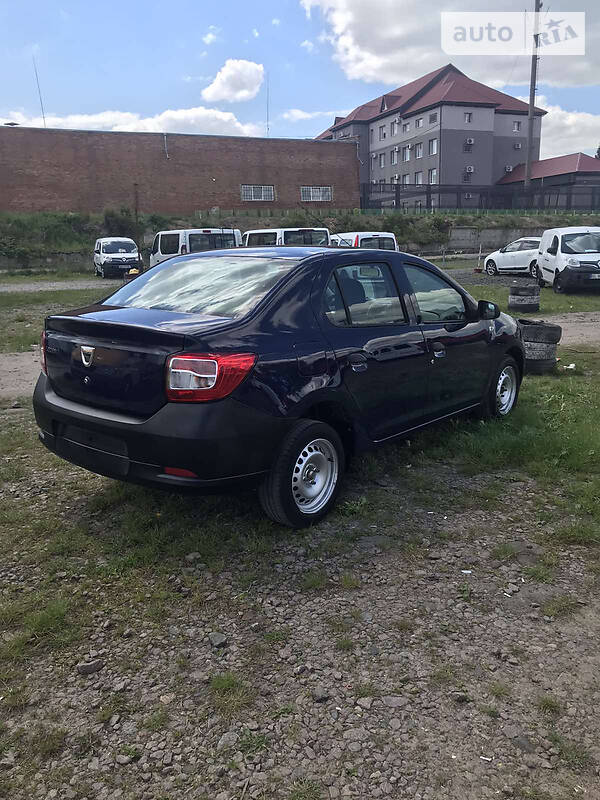 Седан Dacia Logan 2013 в Чернівцях