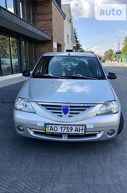 Седан Dacia Logan 2006 в Мукачево