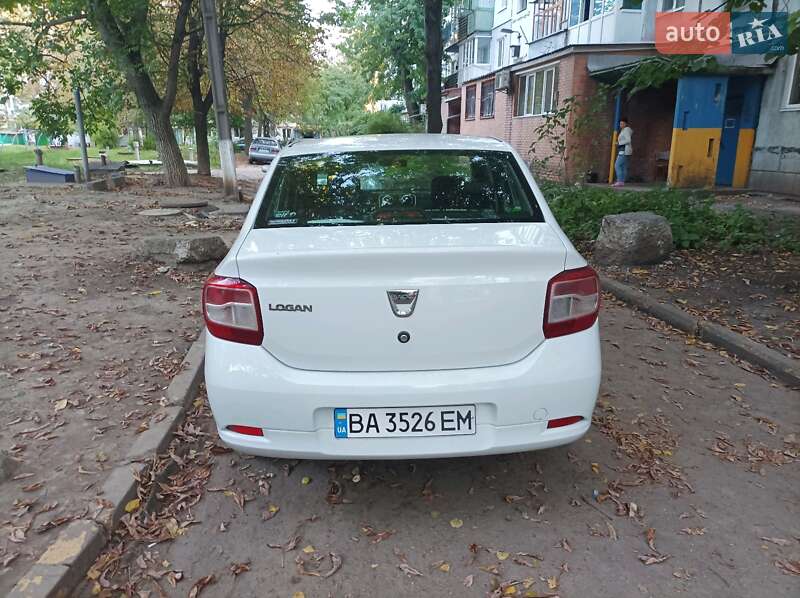 Седан Dacia Logan 2013 в Кропивницком фото 4 Седан Dacia Logan 2013 в Кропивницком