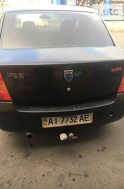 Седан Dacia Logan 2005 в Києві
