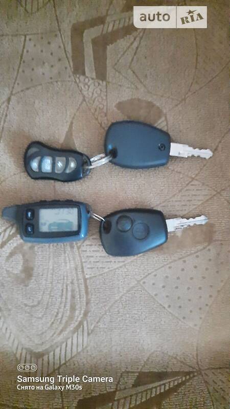 Седан Dacia Logan 2006 в Миколаєві