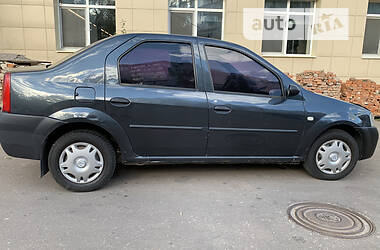 Седан Dacia Logan 2008 в Ровно