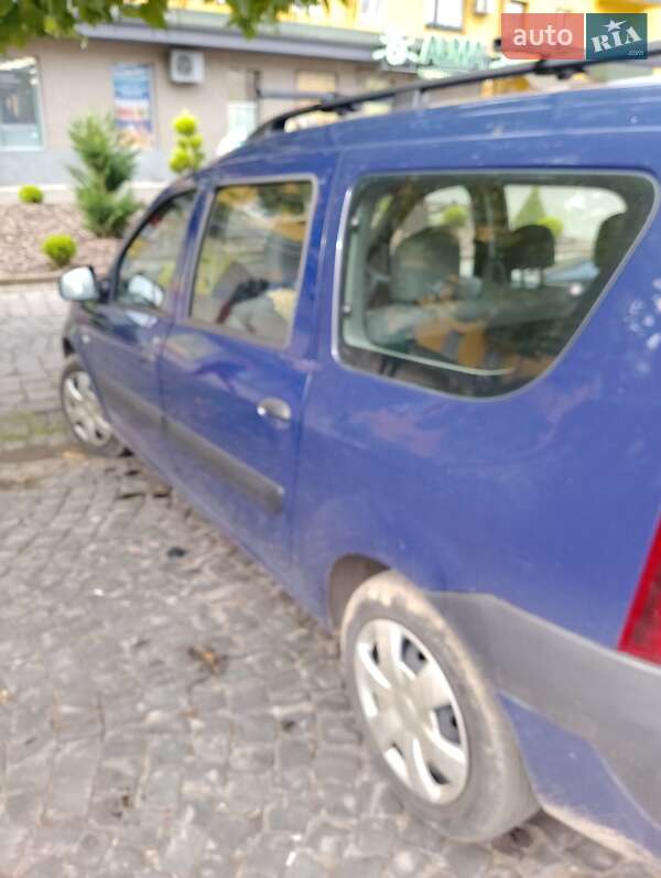 Седан Dacia Logan 2007 в Сваляве