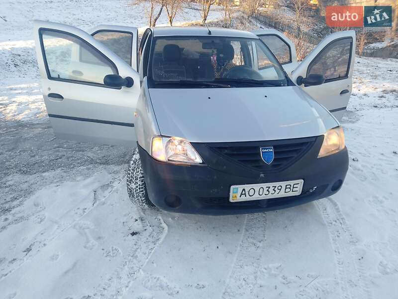 Седан Dacia Logan 2006 в Сколе фото 3 Седан Dacia Logan 2006 в Сколе