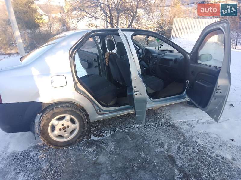 Седан Dacia Logan 2006 в Сколе фото 15 Седан Dacia Logan 2006 в Сколе