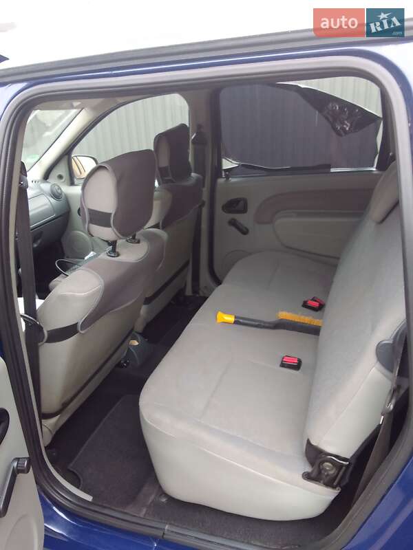 Універсал Dacia Logan 2009 в Житомирі