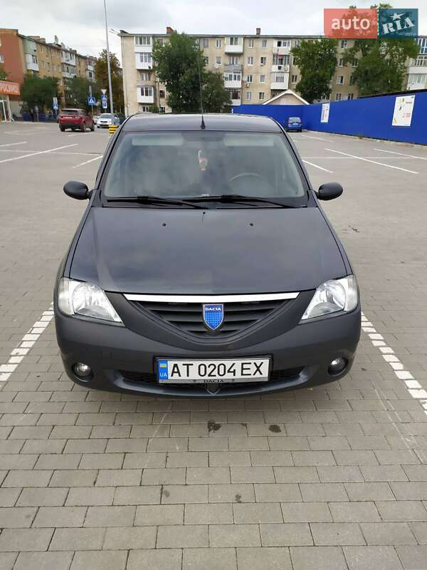 Седан Dacia Logan 2008 в Калуше