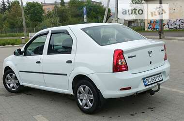 Седан Dacia Logan 2011 в Дрогобичі