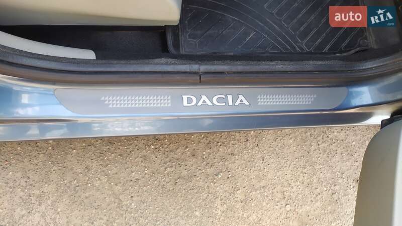 Минивэн Dacia Logan 2007 в Малой Виске