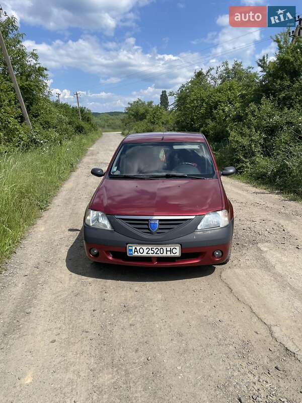 Позашляховик / Кросовер Dacia Logan 2004 в Іршаві фото 2 Позашляховик / Кросовер Dacia Logan 2004 в Іршаві