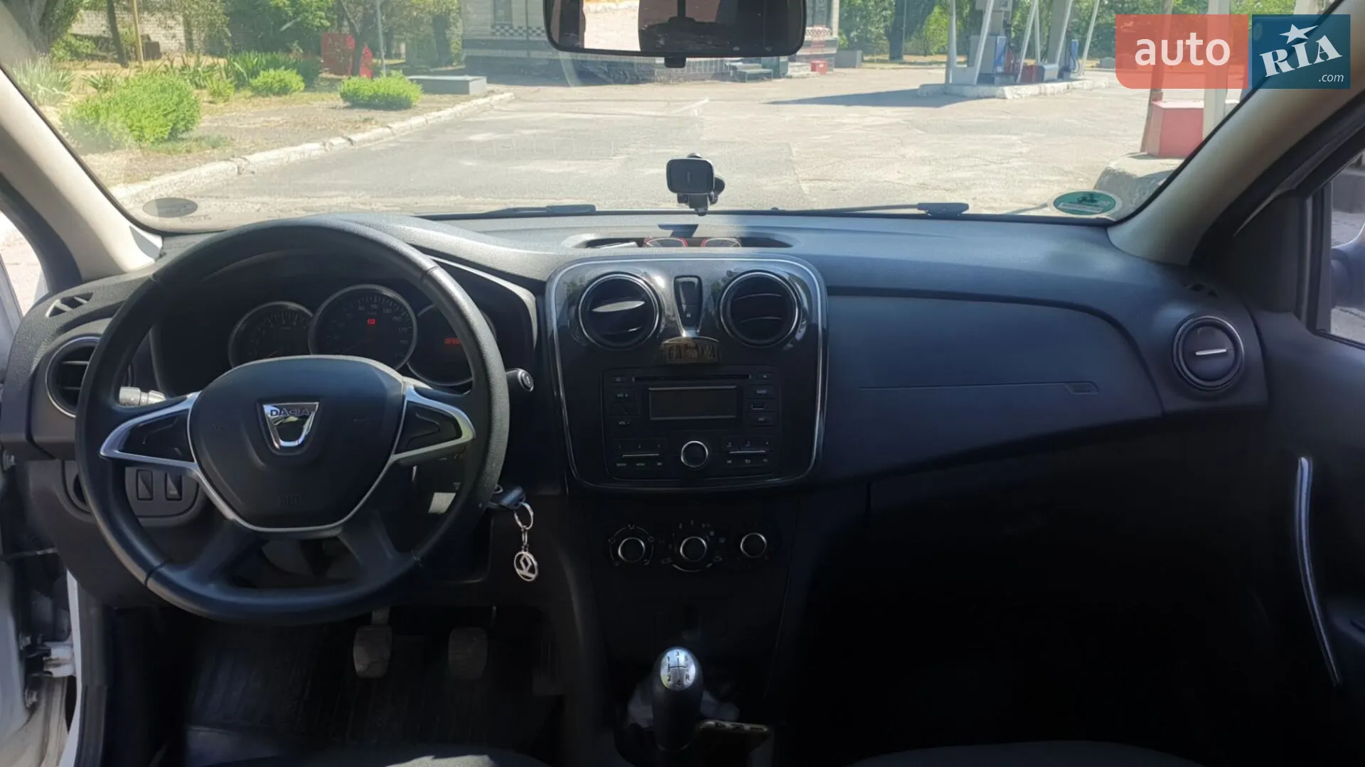 2016 Dacia Logan - мініатюра 16