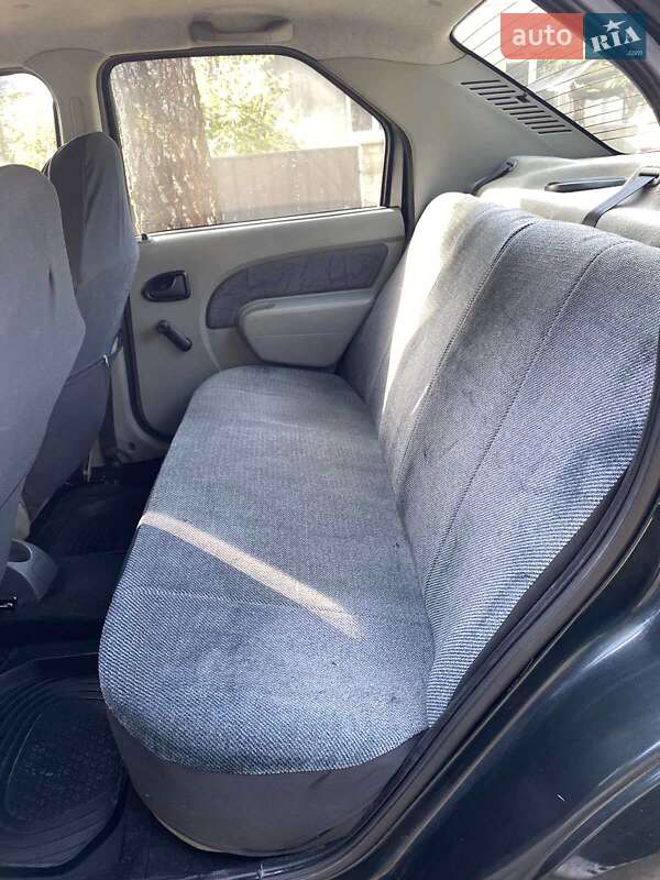 Седан Dacia Logan 2006 в Самборе фото 7 Седан Dacia Logan 2006 в Самборе