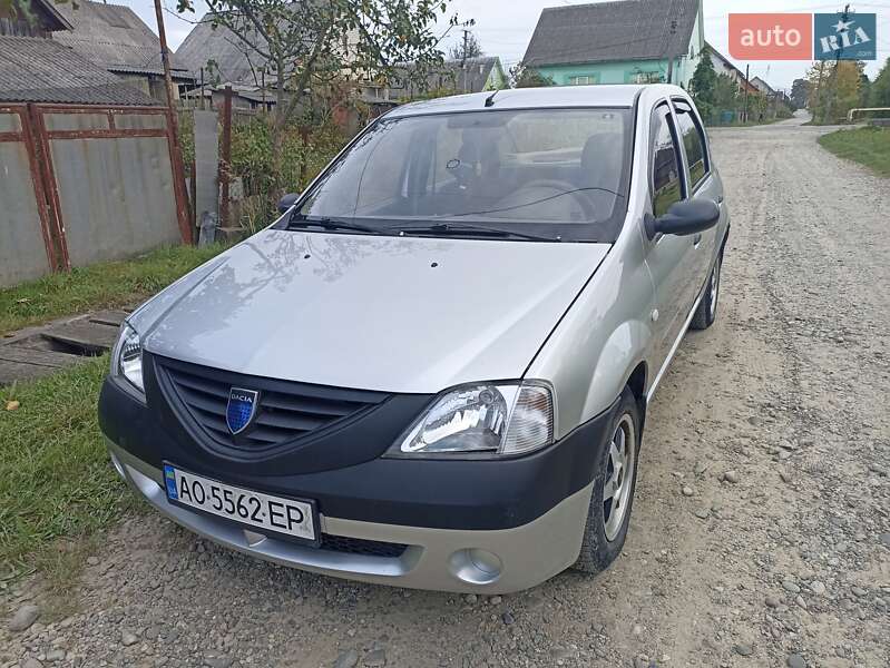 Седан Dacia Logan 2006 в Хусте фото 3 Седан Dacia Logan 2006 в Хусте
