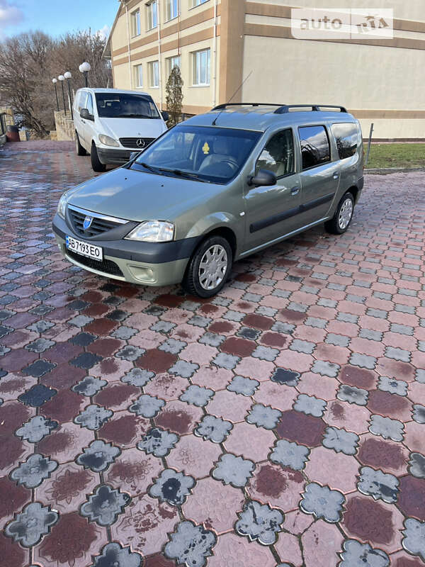 Седан Dacia Logan 2007 в Могилев-Подольске