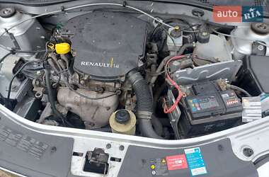 Седан Dacia Logan 2009 в 