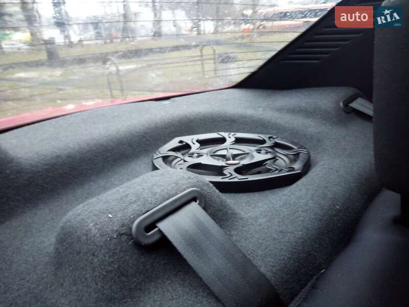 Седан Dacia Logan 2008 в Львові