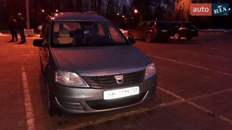 Седан Dacia Logan 2010 в Сумах