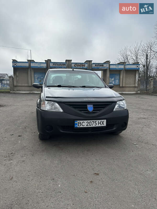 Седан Dacia Logan 2006 в Золочеве