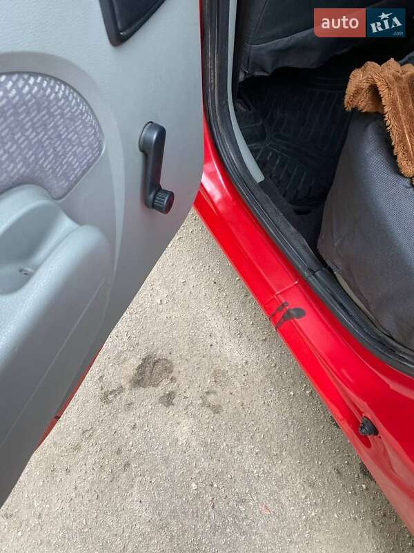 Седан Dacia Logan 2007 в Чугуеве