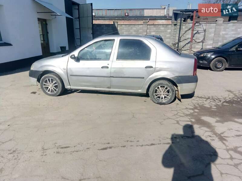 Седан Dacia Logan 2006 в Ровно фото 4 Седан Dacia Logan 2006 в Ровно