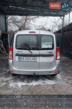Седан Dacia Logan 2009 в 