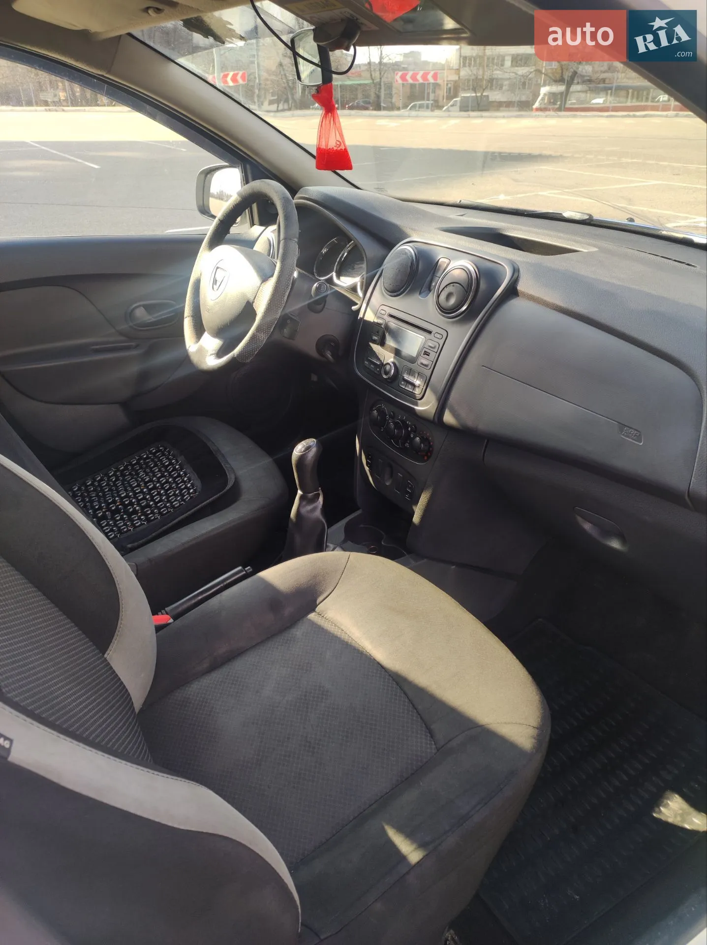 2016 Dacia Logan - мініатюра 8