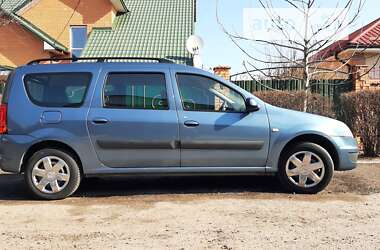 Седан Dacia Logan 2011 в Чернігові